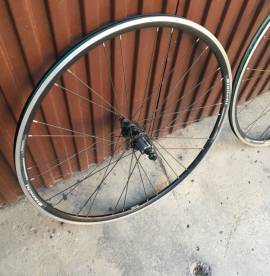 Bianchi kerek  Bianchi  Országúti / Gravel / Triatlon Alkatrész, Országúti  Kerék / Felni / Gumi 28" használt ELADÓ