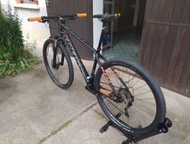 KROSS Újszerű Level 10.0 (Recon, SLX M7000, WTB) Mountain Bike front suspension used For Sale