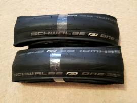 Szinte új állapotú Schwalbe One Tubeless Easy Raceguard külsők. Ár/pár! . Road Bike & Gravel Bike & Triathlon Bike Component, Road Bike Wheels / Tyres used For Sale