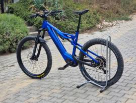 KTM újsz. 2023 KTM ebike Bosch CX Smart 750wh 160mm  Elektromos Mountain Bike 29" elöl 27.5" hátul (Mullet) össztelós / fully Bosch SRAM SX Eagle használt ELADÓ