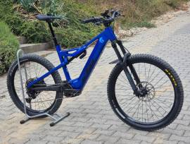 KTM újsz. 2023 KTM ebike Bosch CX Smart 750wh 160mm  Elektromos Mountain Bike 29" elöl 27.5" hátul (Mullet) össztelós / fully Bosch SRAM SX Eagle használt ELADÓ