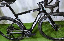 SOMEC CARBON eROAD Di2 2x12 42Nm 500Wh Elektromos Országúti / Gravel _Más gyártó használt ELADÓ