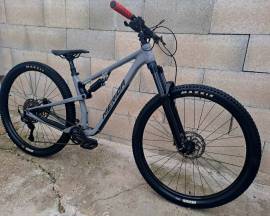 MERIDA One-Twenty 300 Mountain Bike 29" össztelós / fully Shimano Cues használt ELADÓ