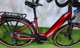 KTM Tour EE Bosch 75Nm 625Wh mély-vázasok Elektromos Trekking/cross más Bosch 601-700 Wh használt ELADÓ