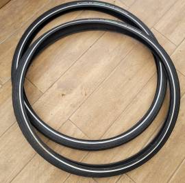 Schwalbe Energizer Plus HS492 28 x 1,5 (40-622) külső gumi Schwalbe Energizer Plus HS492 28 x 1,5 (40-622) Országúti / Gravel / Triatlon Alkatrész, Országúti  Kerék / Felni / Gumi használt ELADÓ