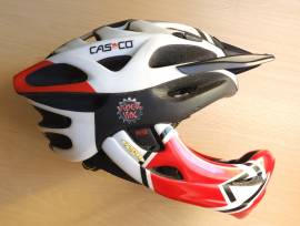 Casco full-face biciklis sisak Szombathelyen full-face Helmets / Headwear used For Sale