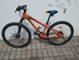 GENESIS Genesis Junior 26 MTB  Mountain Bike 26" elöl teleszkópos használt ELADÓ