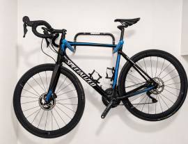 SPECIALIZED Roubaix Expert Road bike disc brake used For Sale