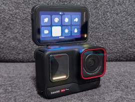 Insta360 Ace Pro 8k-s Akciókamera, Új állapotban, Extrákkal Insta360 Ace Pro 8k Computer / GPS / Kamera nem használt ELADÓ