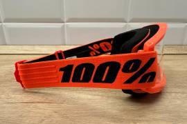 Új 100% Strata 2 narancssárga, átlátszó lencsés DH/FR szemüveg, védőszemüveg 100% Strata 2 Eyewear / Sunglasses DH new / not used For Sale
