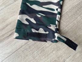 Új 100% forest camo, terepmintás széldzseki, windbreaker (XL) 100% Kabát / Mellény XL nem használt férfi/unisex ELADÓ
