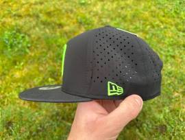 Új Monster Energy fekete perforált, hálós, mesh sapka, snapback Monster Energy Sisak / Sapka nem használt ELADÓ