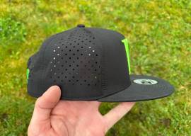 Új Monster Energy fekete perforált, hálós, mesh sapka, snapback Monster Energy Sisak / Sapka nem használt ELADÓ
