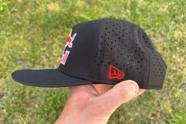Új Red Bull fekete perforált, mesh baseball sapka, cap Red Bull Sisak / Sapka nem használt ELADÓ