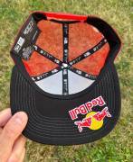 Új Red Bull fekete/fehér, piros hálós sapka, snapback Red Bull Sisak / Sapka nem használt ELADÓ
