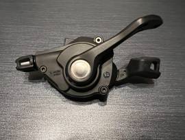Váltókar Shimano XT SL-M8100 I-Spec EV Mountain Bike Alkatrész, MTB Váltó / Váltószett használt ELADÓ