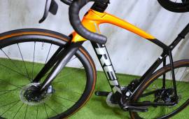TREK Emonda SL7 Force AXS 2x12 Quarq Pro 37 CF Road bike disc brake used For Sale