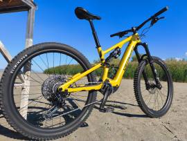 SPECIALIZED Turbo Levo SL 2 Comp Carbon 2024 Elektromos Mountain Bike 29" elöl 27.5" hátul (Mullet) össztelós / fully Specialized (Brose) SRAM GX Eagle használt ELADÓ