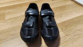 Shimano SH-RP100 országúti cipő + új stopli eladó SH-RP100 Shoes / Socks / Shoe-Covers 45 Road used male/unisex For Sale