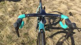 BIANCHI Oltre XR4,  Road bike Shimano Ultegra Di2 disc brake used For Sale