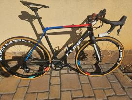 CUBE CUBE CROSS RACE C:62 SL 56cm Gravel / CX SRAM Force disc brake used For Sale