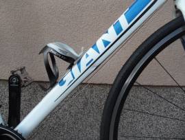 GIANT Aluxx  Road bike Shimano 105 calliper brake used For Sale