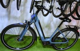 CUBE Pici ejtett vázas kényelmes Bosch 75Nm Electric Trekking/cross 25 km/h Bosch 601-700 Wh used For Sale