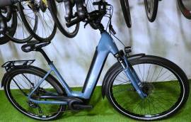 CUBE Pici ejtett vázas kényelmes Bosch 75Nm Electric Trekking/cross 25 km/h Bosch 601-700 Wh used For Sale