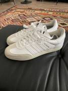 Adidas Velosamba / Vegan /  Crystal White 46 (45)  Adidas / Velosamba / Vegan Cipő / Zokni / Kamásli 46 Országúti, MTB, Gravel nem használt férfi/unisex ELADÓ