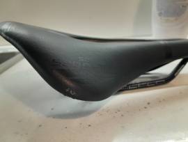 Nyereg San Marco Shortfit Wide  Nyereg San Marco Shortfit Wide Road Bike & Gravel Bike & Triathlon Bike Component, Road Bike Saddles & Seat Posts used For Sale