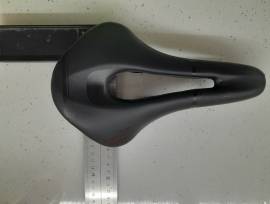 Nyereg San Marco Shortfit Wide  Nyereg San Marco Shortfit Wide Road Bike & Gravel Bike & Triathlon Bike Component, Road Bike Saddles & Seat Posts used For Sale