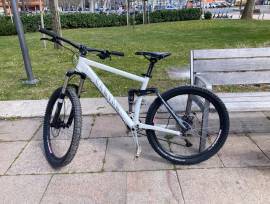 CANYON Nerve am 6.0 Enduro / Freeride / DH 26" Shimano Deore XT használt ELADÓ