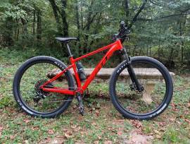 SCOTT Scale 970 Mountain Bike 29" elöl teleszkópos SRAM NX Eagle nem használt ELADÓ