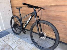 TREK Xcaliber 8 Mountain Bike 29" elöl teleszkópos SRAM SX Eagle használt ELADÓ