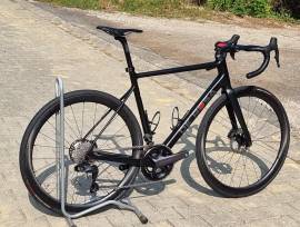 DE ROSA új De Rosa csúcs outi Ultegra di2 2*12 karbon keré Road bike Shimano Ultegra Di2 disc brake new / not used For Sale