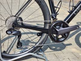 DE ROSA új De Rosa csúcs outi Ultegra di2 2*12 karbon keré Road bike Shimano Ultegra Di2 disc brake new / not used For Sale