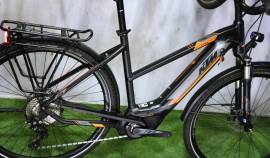 KTM MACINA  BOSCH  CX Air XT fékek Electric Trekking/cross 25 km/h Bosch used For Sale