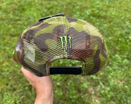 Új Monster Energy fekete/camo hálós sapka, snapback, cap Monster Energy Helmets / Headwear new / not used For Sale
