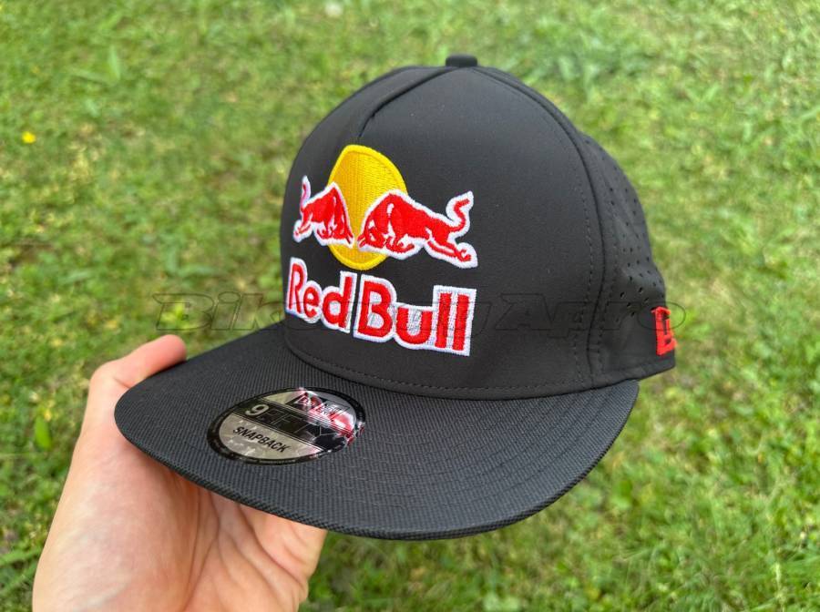Új Red Bull fekete hálós sapka, snapback, cap Red Bull Sisak / Sapka nem használt ELADÓ