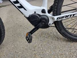 GIANT Fathom E+ 2 Pro 29 Electric Mountain Bike 29" front suspension Yamaha Shimano Deore used For Sale