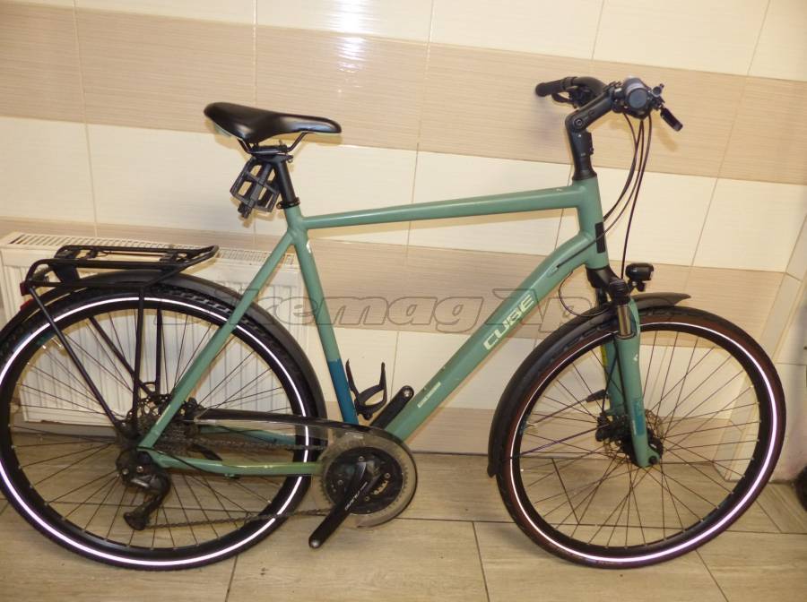 CUBE Touring trekking,hidr.fék,62cm,XL,megkímélt Trekking/cross disc brake used For Sale