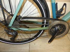 CUBE Touring trekking,hidr.fék,62cm,XL,megkímélt Trekking/cross disc brake used For Sale