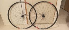 Dt Swiss kerekek 240s-XR 331 Országúti / Gravel / Triatlon Alkatrész, Országúti  Kerék / Felni / Gumi 700c (622) használt ELADÓ