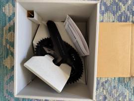 2025 ULTEGRA 165mm!!! Shimano Ultegra R8100 Országúti / Gravel / Triatlon Alkatrész, Országúti Hajtásrendszer Shimano Ultegra nem használt ELADÓ