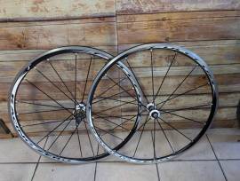 Fulcrum Racing Zero Ceramic USB országúti kerékszett! Fulcrum Racing Zero Ceramic  Road Bike & Gravel Bike & Triathlon Bike Component, Road Bike Wheels / Tyres 700c (622) used For Sale