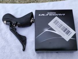 SHIMANO ST-R8020 ULTEGRA DISC Fék/váltókar JOBB oldali, 1db + 2db Fékkar Gumi ST-R8020 ULTEGRA DISC Országúti / Gravel / Triatlon Alkatrész, Országúti Fék / Fékváltókar mechanikus Shimano Ultegra használt ELADÓ