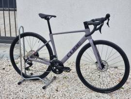 CUBE Új 2025 Cube Attain  karbon outi Shimano 105 2*12  Országúti Shimano 105 tárcsafék nem használt ELADÓ