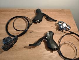 Jó állapotú Shimano 105 mechanikus fékváltók és féknyergek  ST-5700 Road Bike & Gravel Bike & Triathlon Bike Component, Road Bike Brakes & Brake Parts mechanical used For Sale