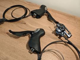 Jó állapotú Shimano 105 mechanikus fékváltók és féknyergek  ST-5700 Road Bike & Gravel Bike & Triathlon Bike Component, Road Bike Brakes & Brake Parts mechanical used For Sale