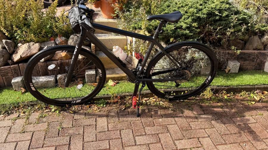 CANNONDALE BadBoy Trekking/cross disc brake used For Sale